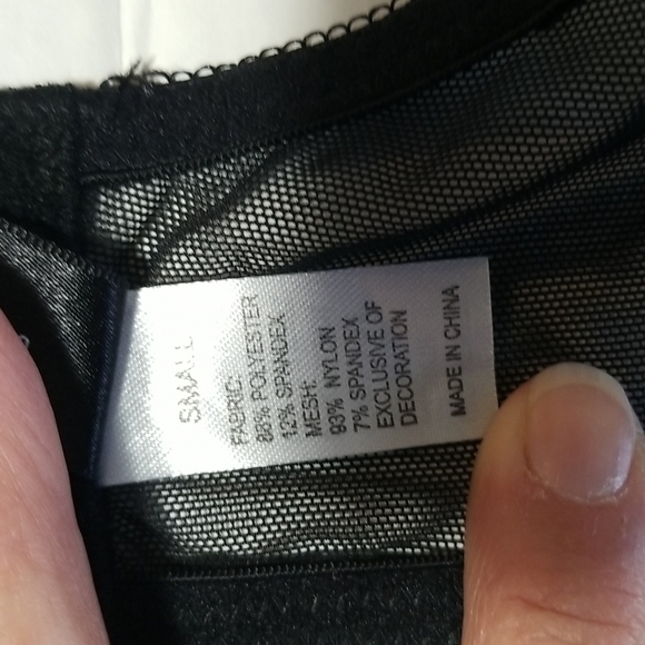 FREDERICKS OF HOLLYWOOD SMALL BUSTIER WITH HEARTS ,CAGE FRONT - Picture 8 of 8